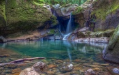 Devil Punchbowl Falls