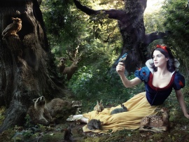 Disney Wallpaper - Snow White Live (click to view)