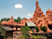 Disney Wallpaper - Thunder Mountain