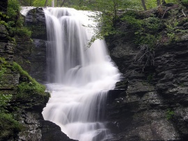 Fulmer Falls - Waterfall Wallpaper (click to view)