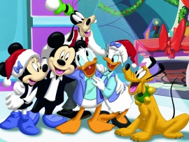 Mickey_ Friends Christmas Wallpaper (click to view)