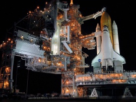 Space Shuttle Discovery (click to view)